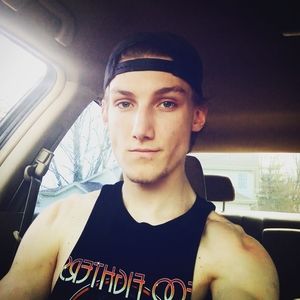 Meet your Posher, Kellan